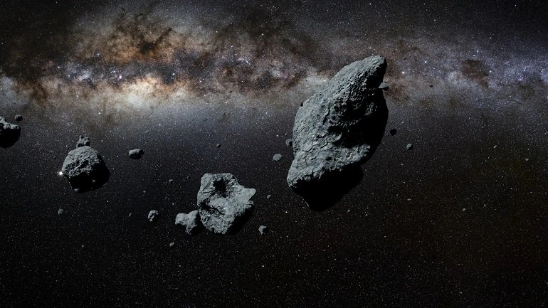 İki asteroidin yüzeyinde su bulundu…