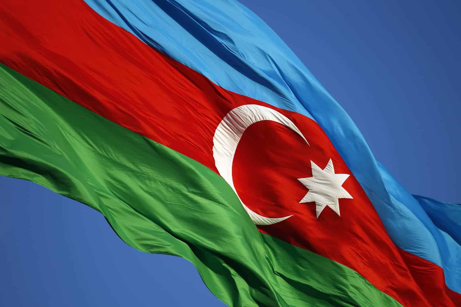 Azerbaycan’da yeniden İlham Aliyev…
