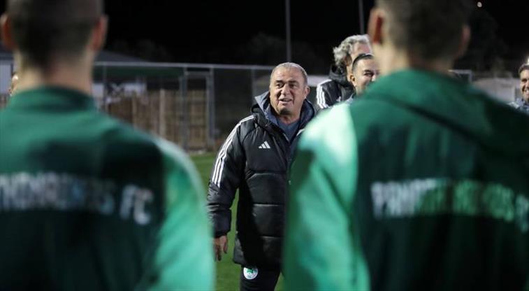 Fatih Terim’in Panathinaikos’u zirveye göz kırptı…