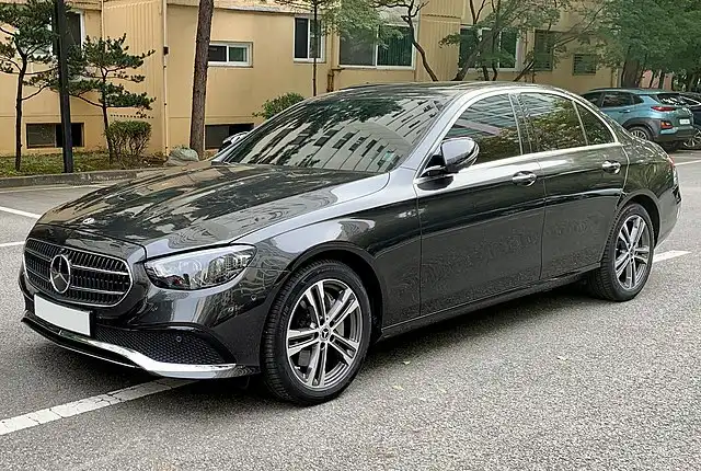 Mercedes 250 bin aracını geri çağırıyor…