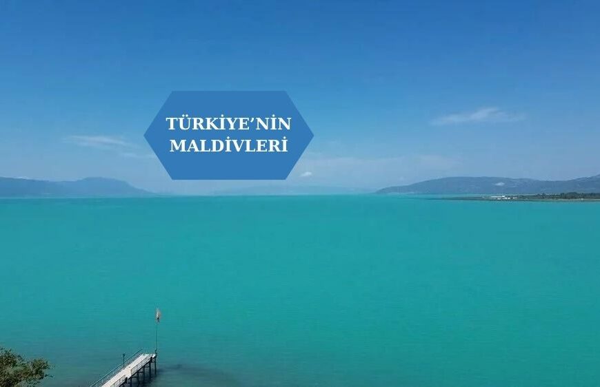 İznik Gölü turkuaz rengini aldı…