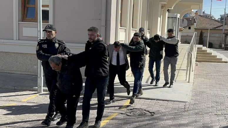 Konya’da çöken binaya ilişkin 6 tutuklama