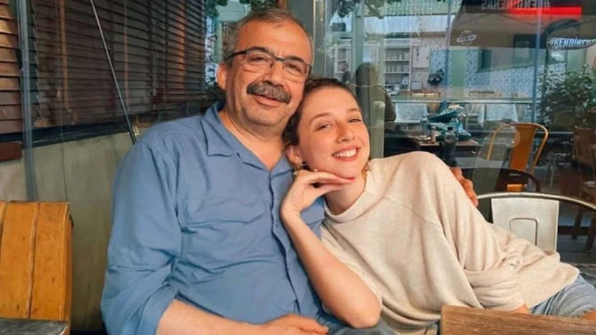 Kızından paylaşım: En iyi bildiğin şeyi yap, diren baba