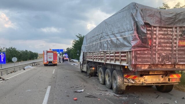 Balıkesir’de feci kaza: 4 ölü