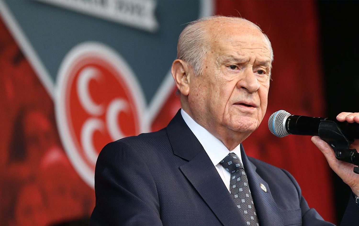 Bahçeli’den önemli açıklamalar: Alevi de bizim, Kürt de bizimdir