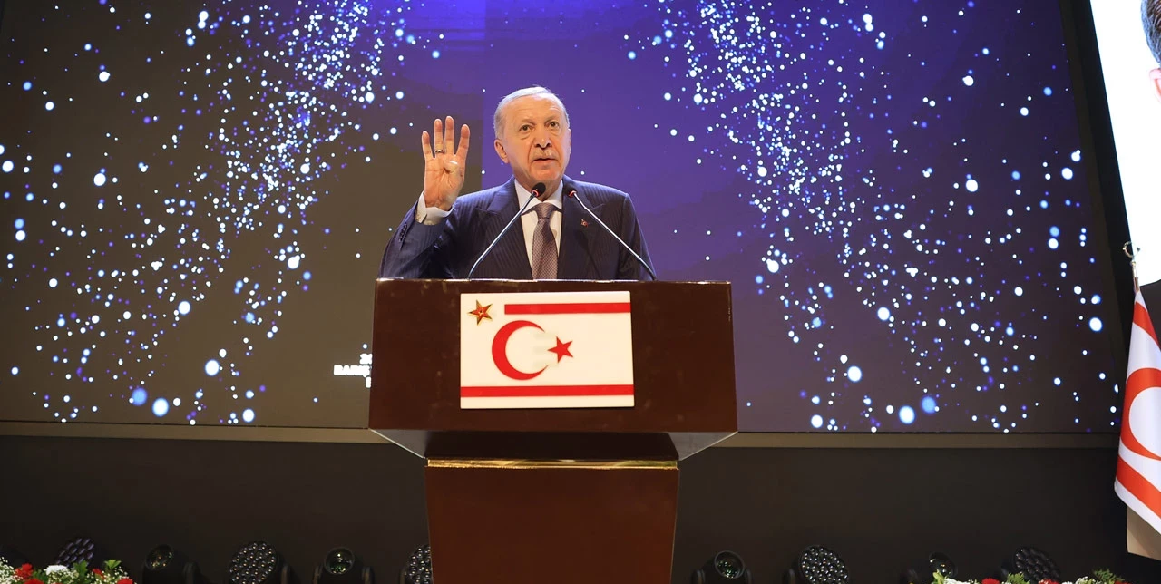 Cumhurbaşkanı Erdoğan KKTC’de konuştu: Ay yıldız, aynı yoldayız