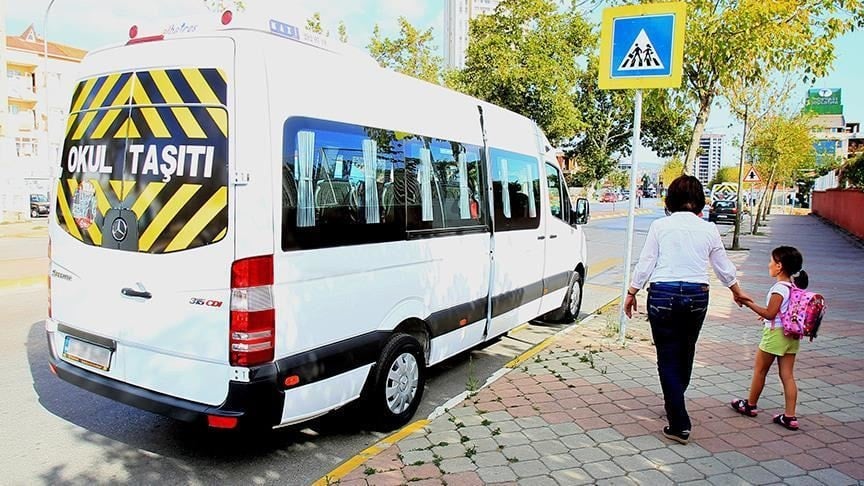Okul araçları ve toplu taşımada ‘acil butonu’ zorunluluğu